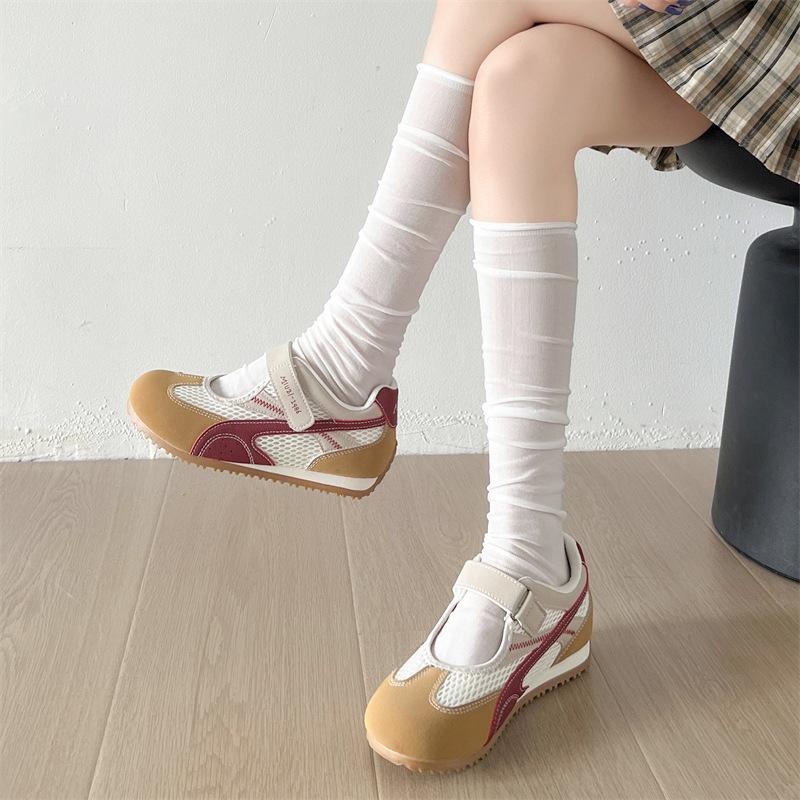 Yellow Retro Versatile Flat Bottom Inner Height-increasing Moral Training Shoes Women's 2025 New Summer Skirt Shallow Mouth Mary Jane Shoes