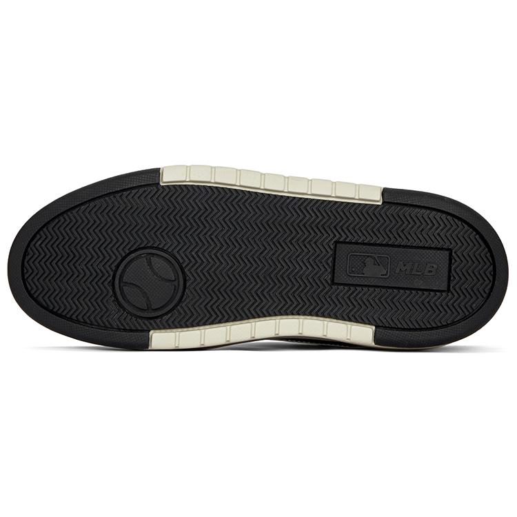 New MLB Chunky Liner 24SS New York Yankees Low Top Skateboard Shoes Unisex Black 3ASXCLS4N-50BKS