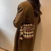 Retro Versatile Small Bag Women's Autumn New Fashion Niche Messenger Bag Texture Diamond Portable Bucket Bag