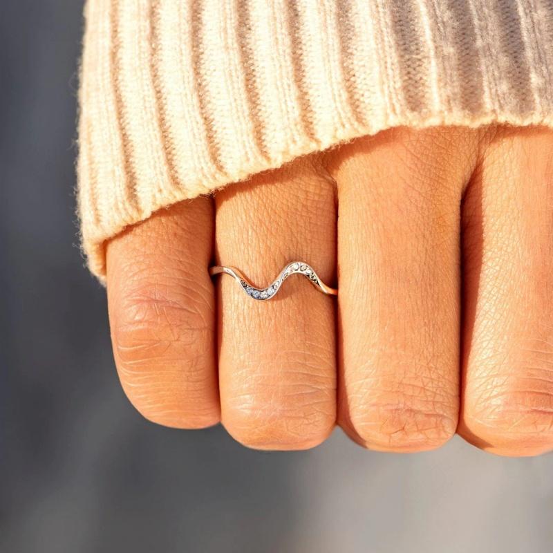 2024 Hot Sale 925 Sterling Silver Ocean Wave Rings Diamond Minimalism Stackable Luxury Trendy Party Jewelry Gifts