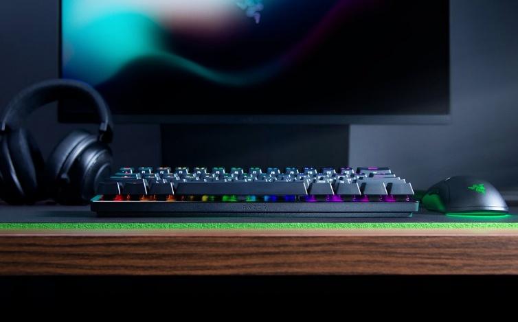 Razer Huntsman Mini Wired Gaming keyboard, USB, RGB LED, US Int, Linear Optical Switch, Black