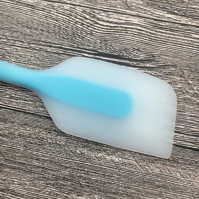 Large Translucent FDA Silicone Cake Spatula with Integrated Scraper