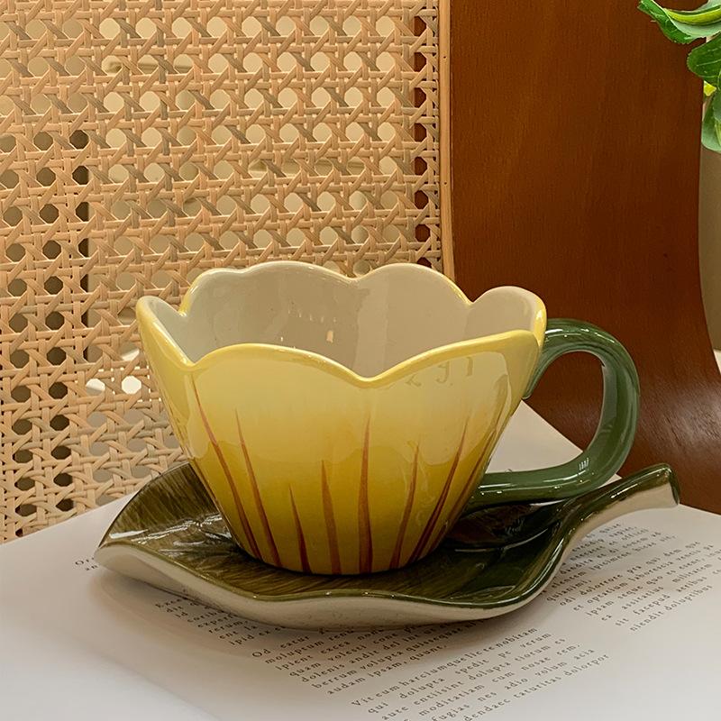 

Hand Painted Yellow Tulip Ceramic Coffee Cup & Saucer Set - Afternoon Tea Gift Tea Cups and Saucer Sets жёлтый