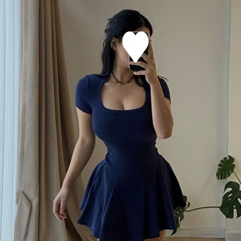 

Лето 2025 г. Черное платье с квадратным вырезом и короткой юбкой для девочек Extra Large