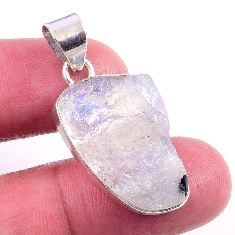 

Natural Rainbow Moonstone Gemstone 925 Solid Sterling Silver Pendant 1.50 W7g14