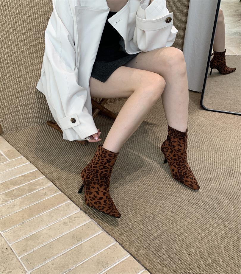 2025 autumn and winter new pointed short boots women's boots French short tube niche thin boots women's suede Martin boots