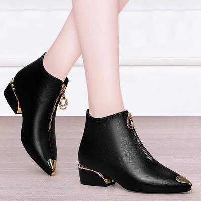 2024 Women's Boots Fashion Metal Pointed Short Boots Autumn and Winter Women Leather Boots Elegant Thick Heel Women Ankle Boots