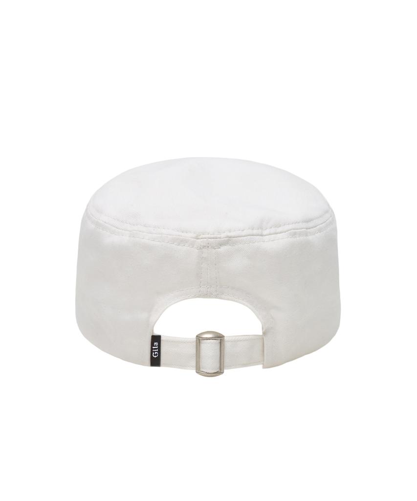 Gillaakaibeu Lettering Graphic Military Cap_White