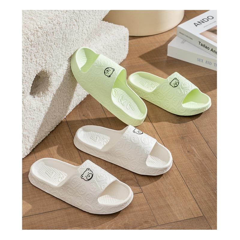 Unisex EVA Bear Pattern Slippers Indoor Non-slip Soft Sole Bathroom Slides Beach Holiday Platform Slippers for Couples Pantuflas