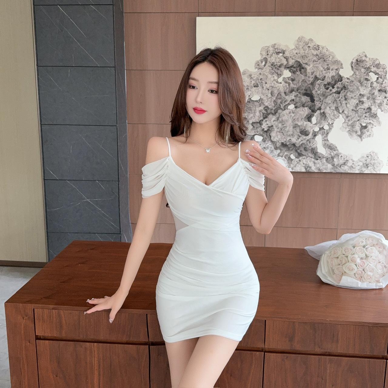 Summer nightclub dancing women s clothing temperament slim dress mesh suspender skirt sexy folds S белый