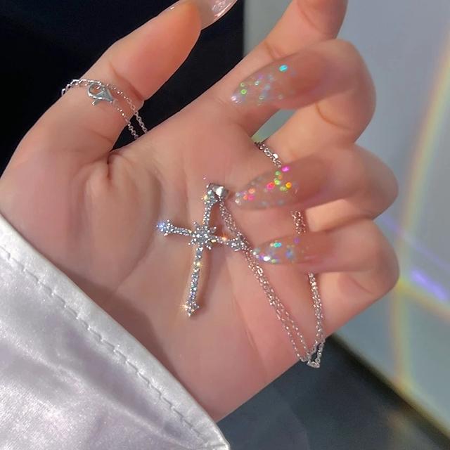 Y2K Pink Crystal Heart Pendant Necklace Women Sweet Cool Girl Punk Clavicle Chain Fashion Aesthetic Necklace Jewelry Gift 2026
