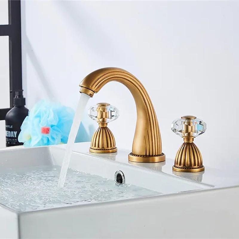 Gold Brass Bathroom Basin Faucet Deck Mounted Crystal Double Handle Three Hole Cold And Hot Mixed Water Sink Tap Bathtub Faucet