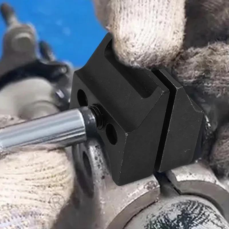 Suspension Strut Hub Knuckle Spreader Tool Wheel Hub Steering Knuckle Expander Suspension Strut Spreader for Ford Peugeot BMW