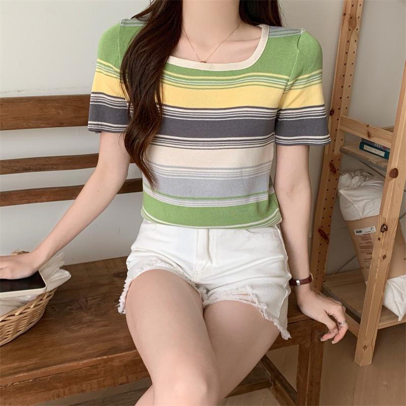 

Ретро-полосатый свитер с квадратным вырезом и коротким рукавом, трикотажный свитер для женщин, летний, тонкий, короткий, шикарный, повседневный, удобный и стильный, облегающий свитер, футболки One size зелёный