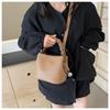 Ladies' Elegant Woven Bucket Bag Crossbody Bag - Detachable Shoulder Strap, Magnetic Buckle Design, Large Capacity Handbag