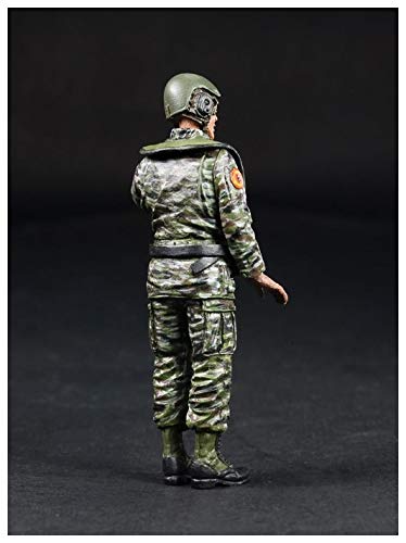 AFV Club 1/35 Десантный бронетранспортер LVTH6A1 Корпуса морской пехоты Китайской Республики Пластиковая модель FV35141