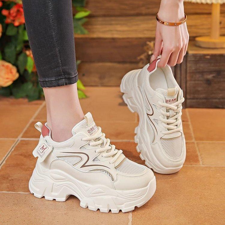New spring platform leisure sports dad shoes inner height increase CM travel fried street Para shoes