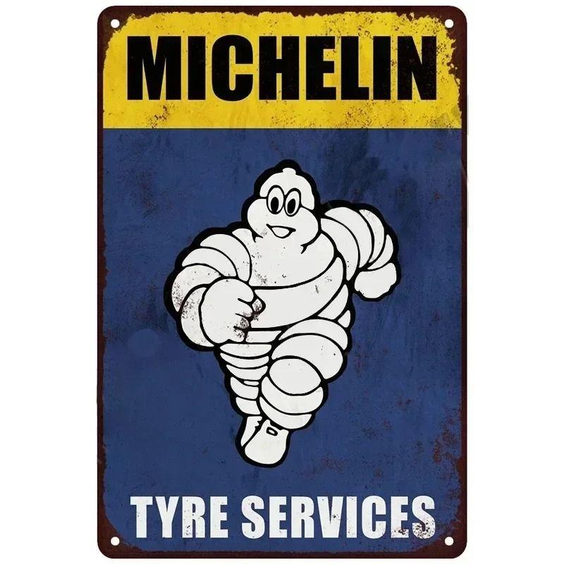 

Вінтажний металевий ящик Michelin з розписом для декору класичного гаража, автомайстерні
