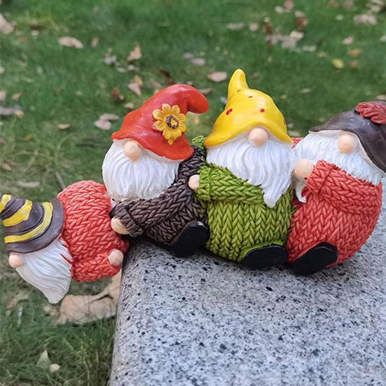 Christmas Gnome Shelf Sitter Statue Table Edge Hanging Four Faceless