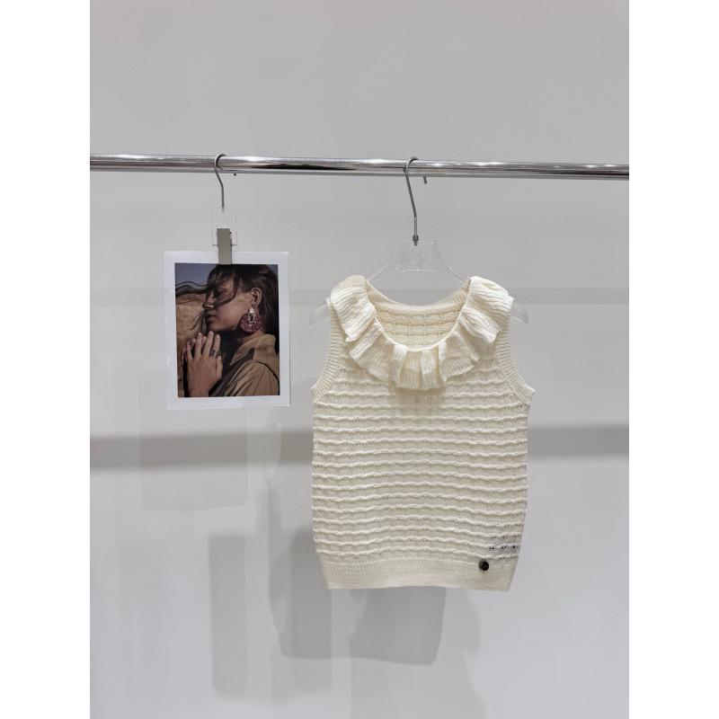 Dilraba-Inspired Ruffled Sleeveless Knit Vest - Light Luxury, Casual, Versatile Hollow Design.