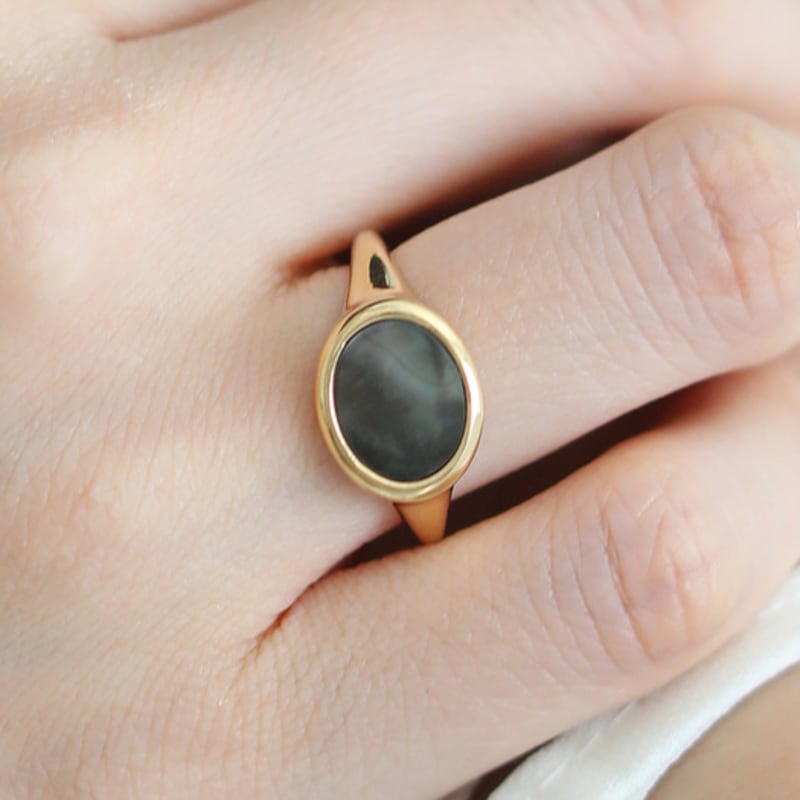 eveningbell [silver925] Ember pearl ring black mother-of-pearl