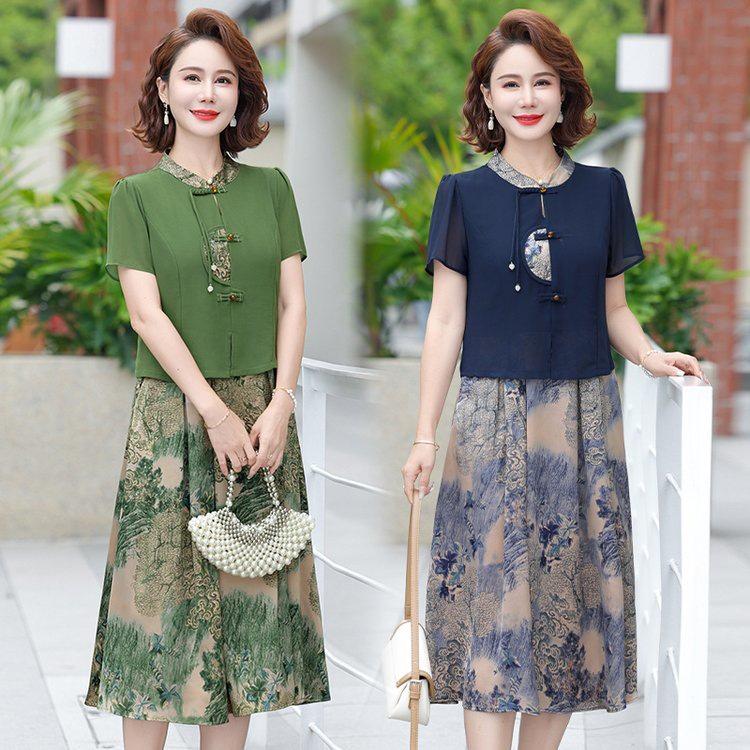 Robe élégante à manches courtes pour femmes d'âge moyen et âgées - Nouveau style chinois et national, Été, Coupe ample, Option grande taille