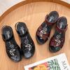 Mama-Sandalen für Damen, Sommer, flacher Boden, mittleres Alter, weiche Sohle, rutschfeste, bequeme Oma-Schuhe für mittleres Alter und ältere Menschen