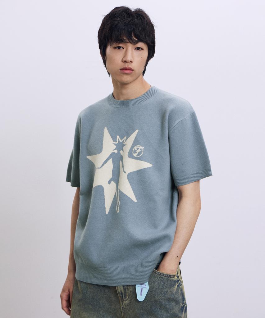FILLUMINATE Star Graphic Half Knit - Light Blue