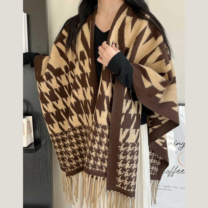 1Pieces Winter Women Poncho Warm Shawl Double Sided Designer Thickening Blanket Luxury Scarf Mountaineering Scarf