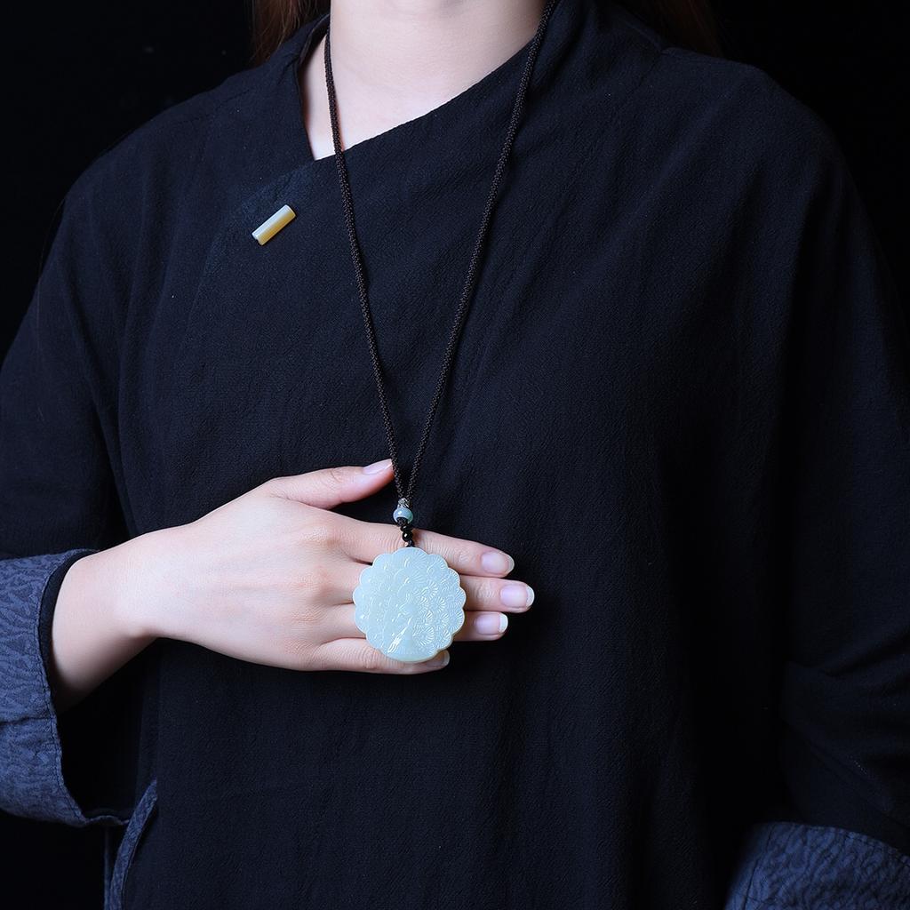 Xinjiang Hotan Jade Jade Peacock Open Screen Pendant for Men and Women Jade Pendant Pendant Jade Jade Necklace Blue White Jade with