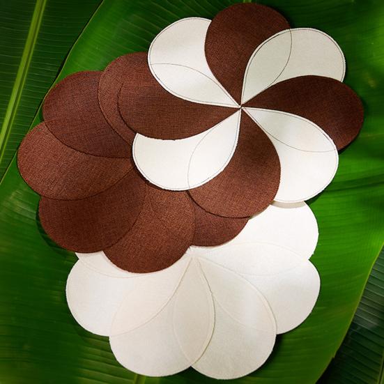 Yousheng Placemat Thermal Insulation Anti-Slip Scratch-Resistant Table Mat Petal Shape Imitation Linen Dinner Mat for Dining Room