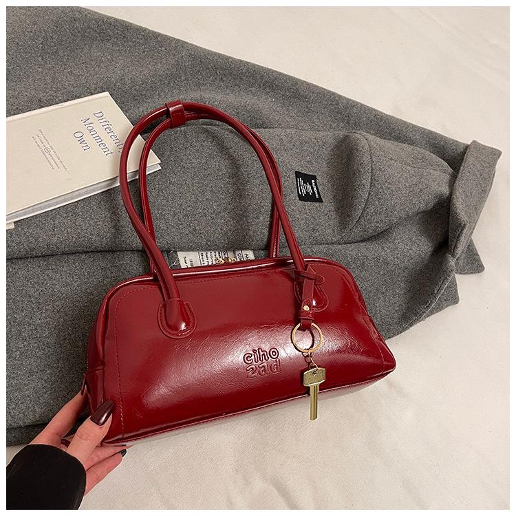 Large-capacity Bag Women's Autumn and Winter Versatile New Retro Niche Single Shoulder Armpit Bag Work Commuter Pillow Bag