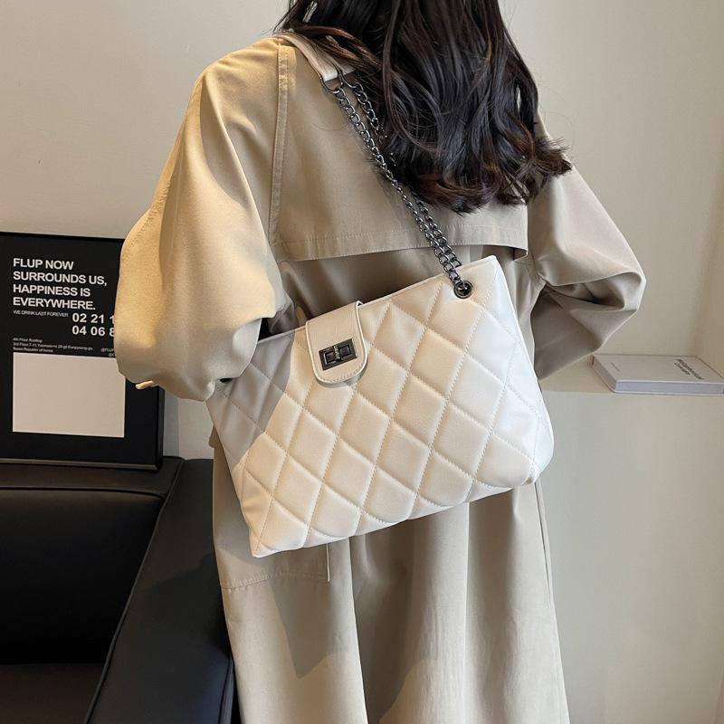 Fashion Tote Solid Color Shoulder Oblique Span Bag 2025 Spring and Summer New Chain Rhombus Embroidery Thread Large-capacity Women's Bag