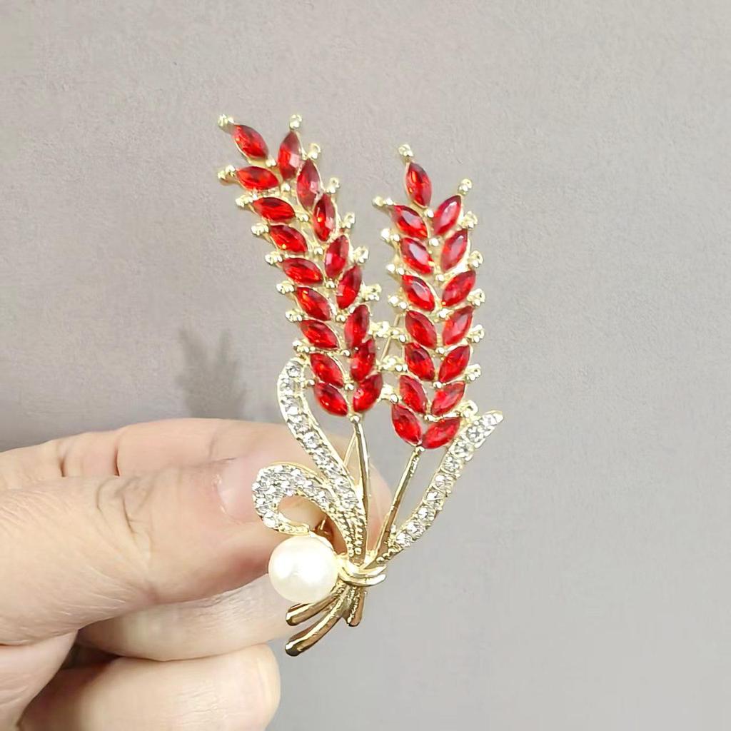 High-End Pearl & Rhinestone Butterfly Brooch for Women's Fashion Suits and Scarves