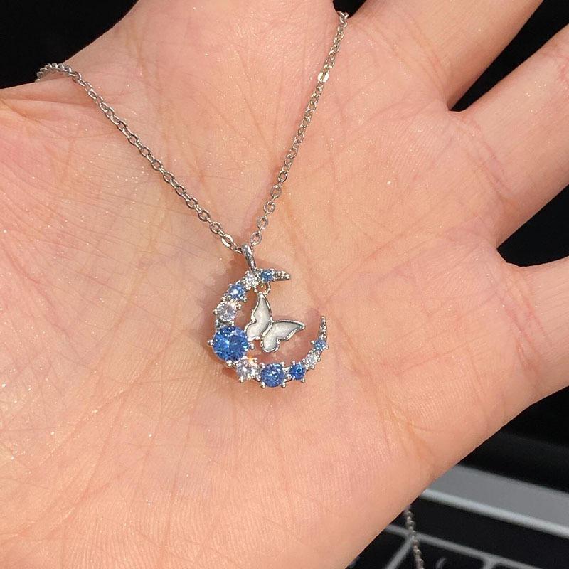 Accompanying Moon Butterfly Necklace Female Moon Flash Diamond Jewelry High Design Sense Niche Temperament Necklace Birthday Gift