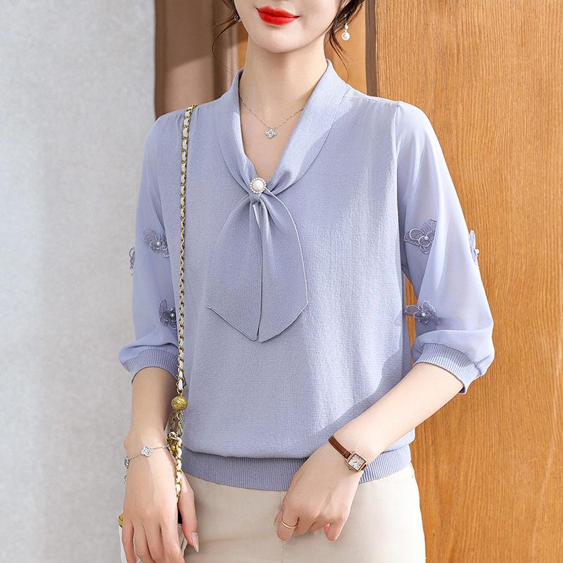 Nová podzimní móda Šálový límec na popruhy Capri rukávy Módní Všestranný Zeštíhlující a Zahraniční styl Omlazující Pletený top pro maminku