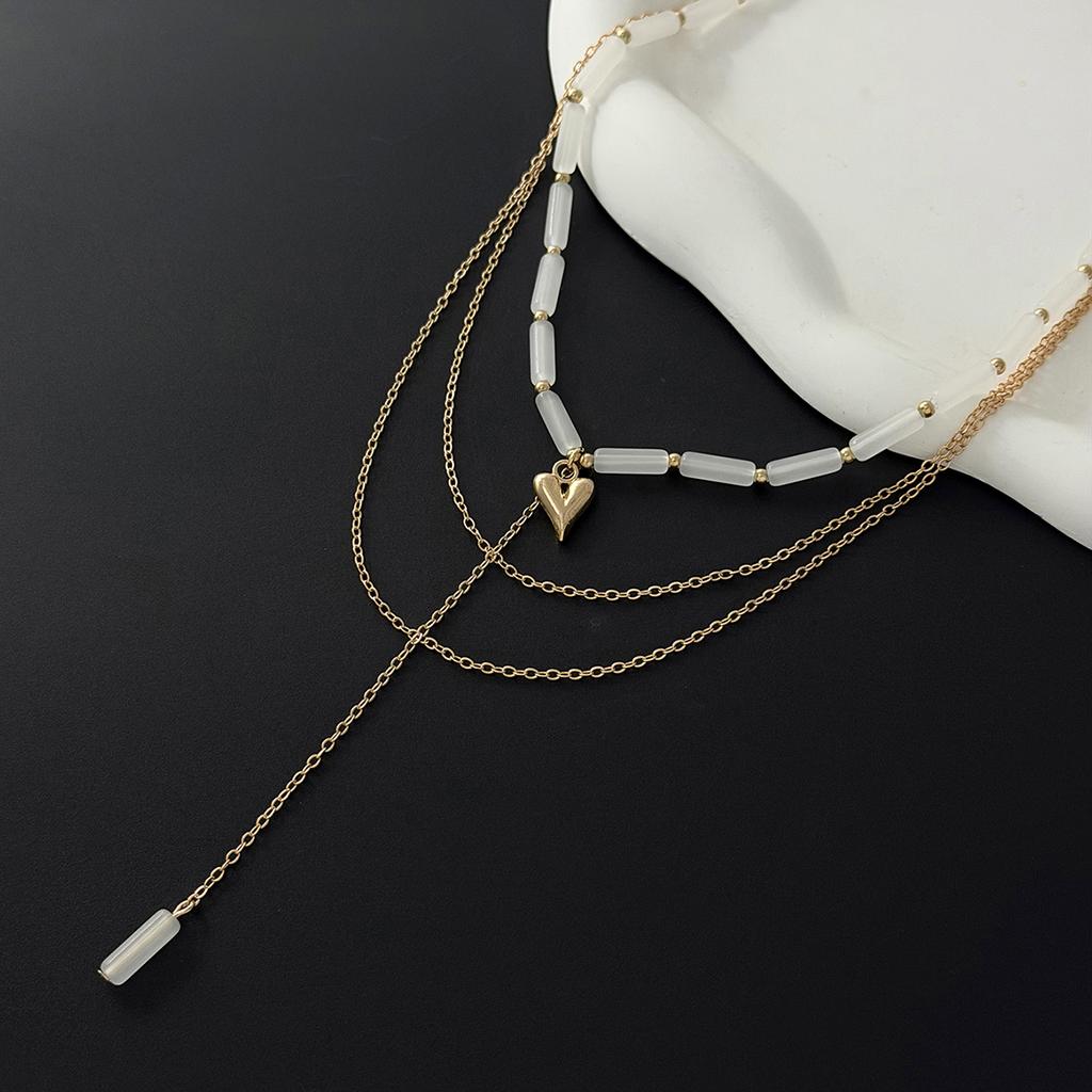 Ingemark Elegant Retro Gold Color Triangle Peach Heart Pendant Necklace Women Exquisite Cylinder Stone Chokers Chain New Jewelry