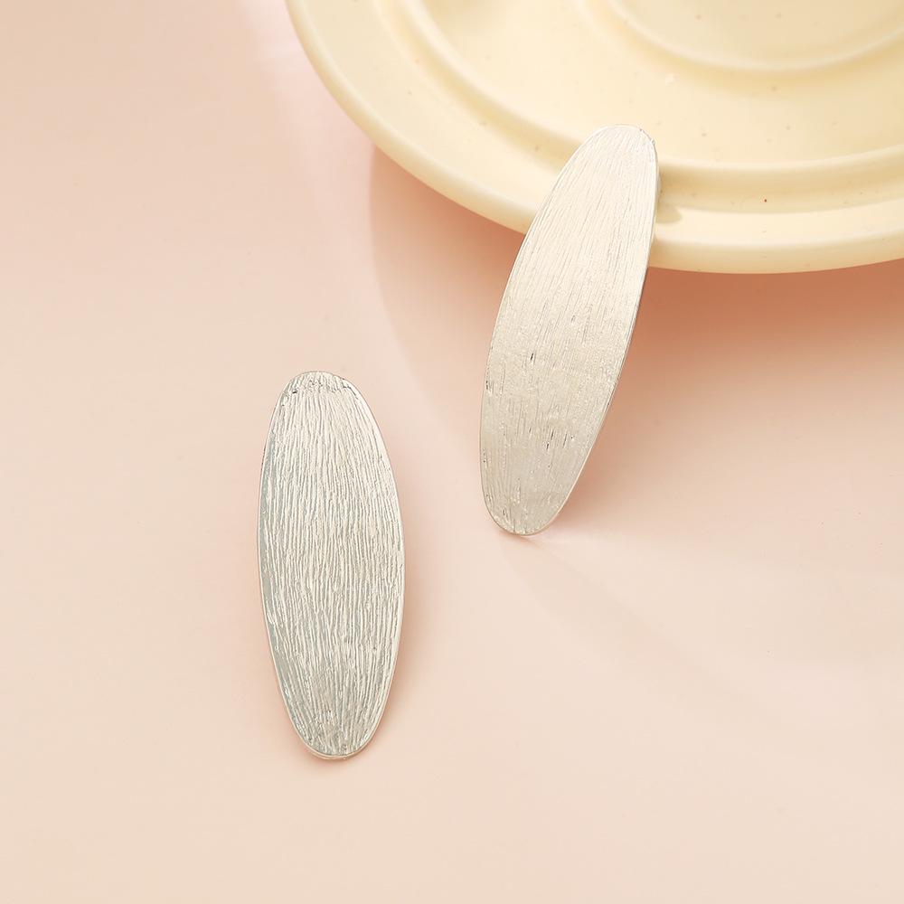 

Женские полосатые серьги-подвески из сплава, длинные овальные, с преувеличенным дизайном серебряный