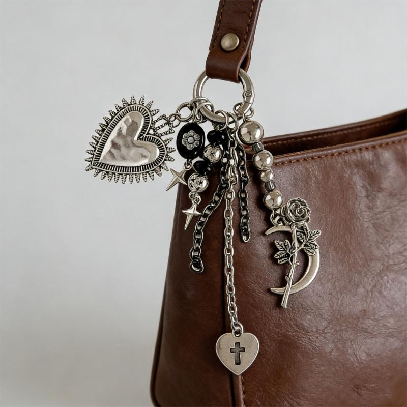 Portachiavi Cuore Spinoso alla Moda Fascino Elegante per Borsa Accessori Estetici Portachiavi Ciondolo Stiloso per Borsa per Ragazze Trendy