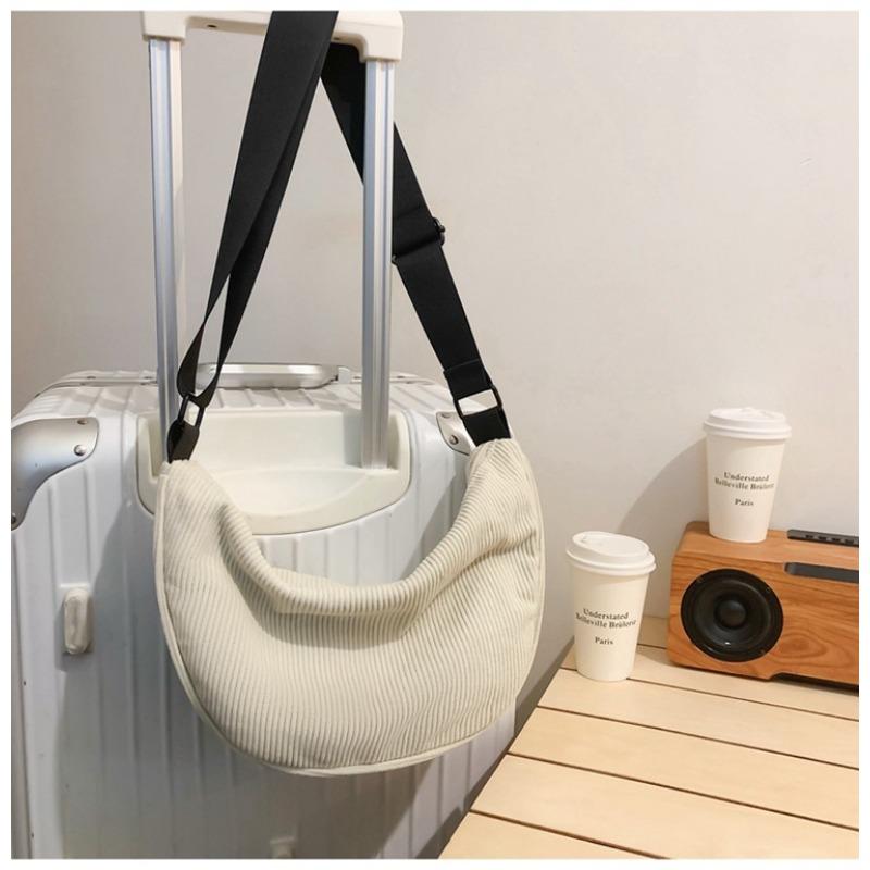

New fashion backpack crossbody bag female corduroy flannel small backpack dumpling bag male чёрный