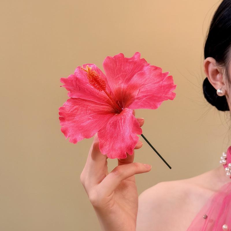 Elegant Fabric Flower Hairpin – Chic, Simple, Versatile Hair Accessory for Women