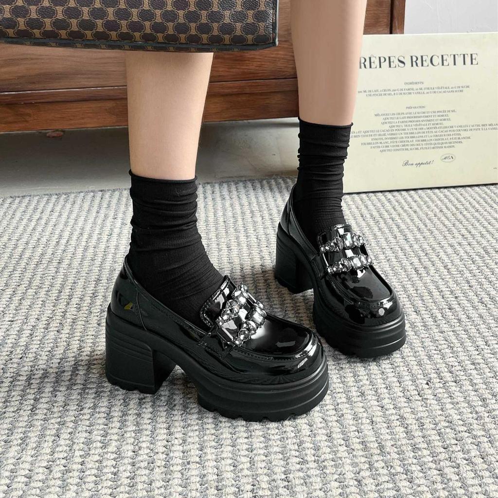 Muffin Thick-soled 8CM Cow Patent Leather Loafers Women's 2025 New Small Rhinestone One-pedal Small Leather Shoes