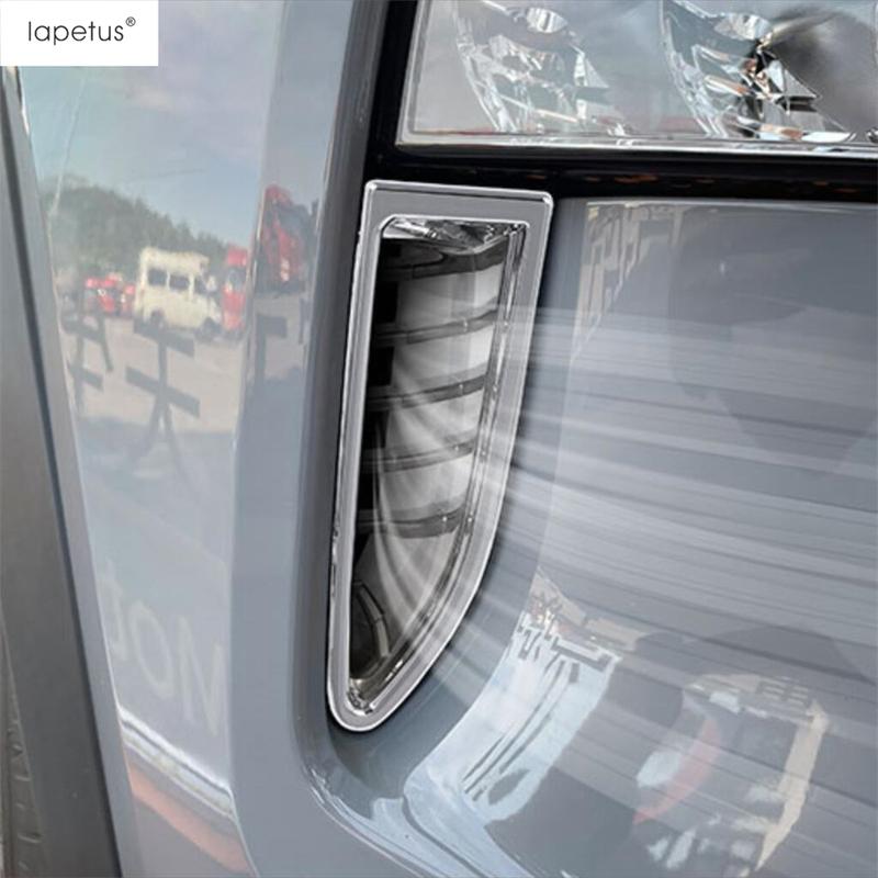 For Nissan X-Trail X Trail / Rogue T33  - 2025 ABS Chrome Red Car Front Bumper Trim Air Vent Outlet Grille Cover Accessories