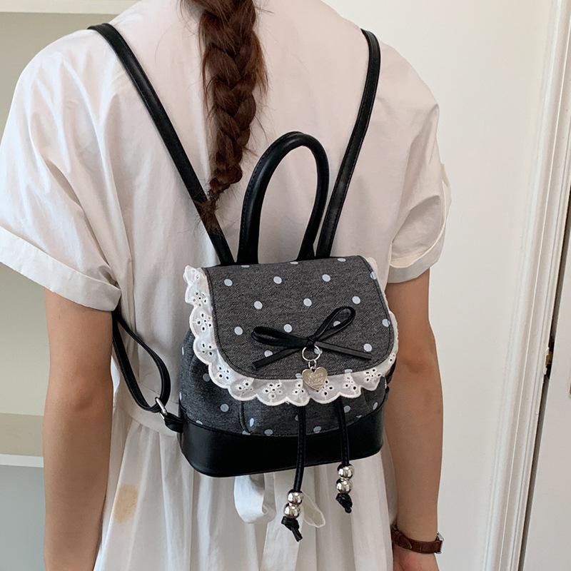 Schoolbag Korean version fashionable girl foreign style portable small bag 1011 summer new lace high value backpack