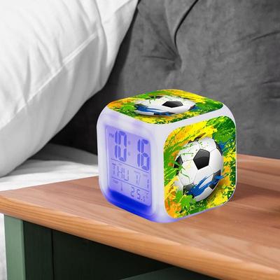 Fußball Wecker Kleine Digitaluhr mit LED-Leuchten Schreibtischuhr Kleine Digitaluhr Elektronische Uhr Heimdekoration für Kinder