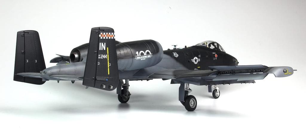 US Air Force Attack Aircraft Thunderbolt II Black Snake Plastic Model Platz/Italeri 1/48 A-10C TPA-7