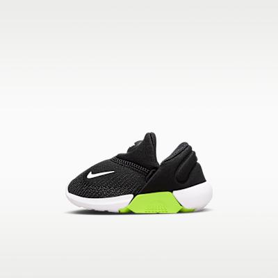Nike Swoosh Go TD  Black Volt  18.5