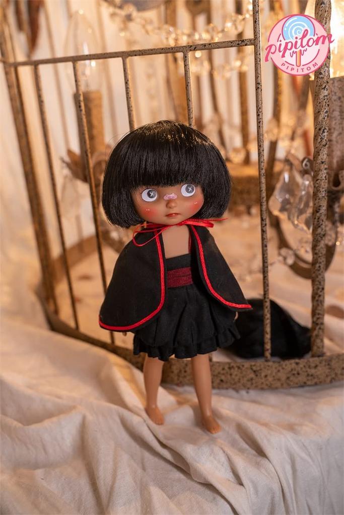 PIPITOM Bobee Sweet Town Series 09 1/8 Scale PVC & Cloth Doll