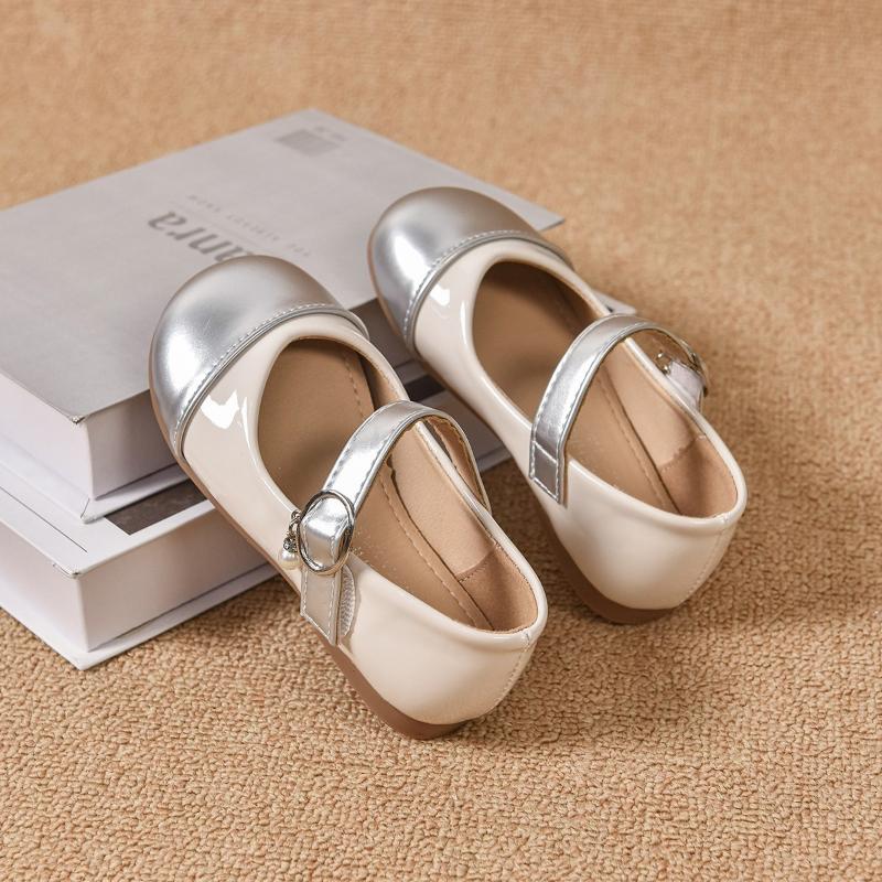 Spring New Korean Style Fashionable and Comfortable Soft Sole Girls Casual Leather Shoes