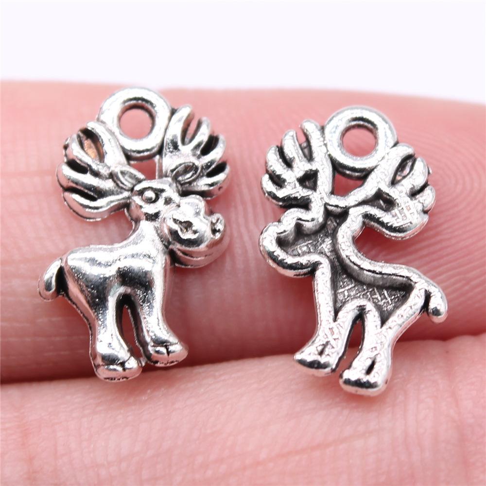 10pcs  Charms Christmas Deer Sika Antique Bronze Silver Color Pendants Making DIY Handmade Tibetan Silver Color Jewelry